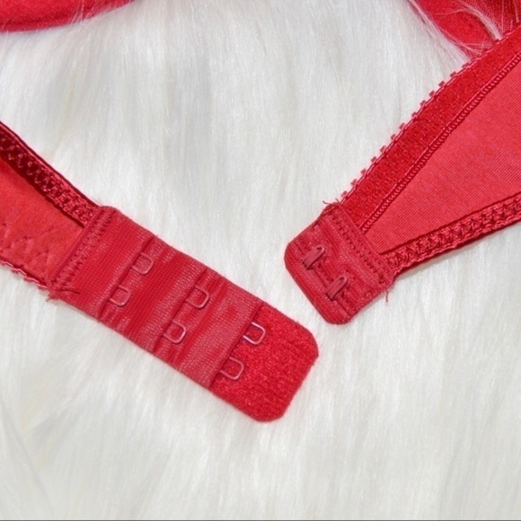 34C Vassarette Satin Look Contour Cup Red‎ Bra - Picture 7 of 8
